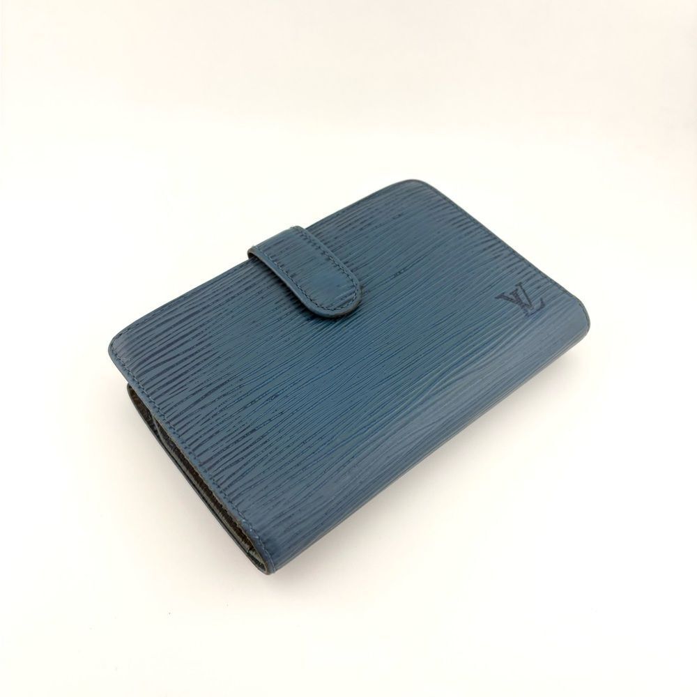 Louis Vuitton Blue Epi Leather Kisslock Wallet w/ Dust bag - Good Used Condition - Picture 11 of 11